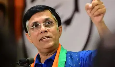 অসম আৰক্ষী ,পৱন খেৰা পলাতক অৱস্থাত