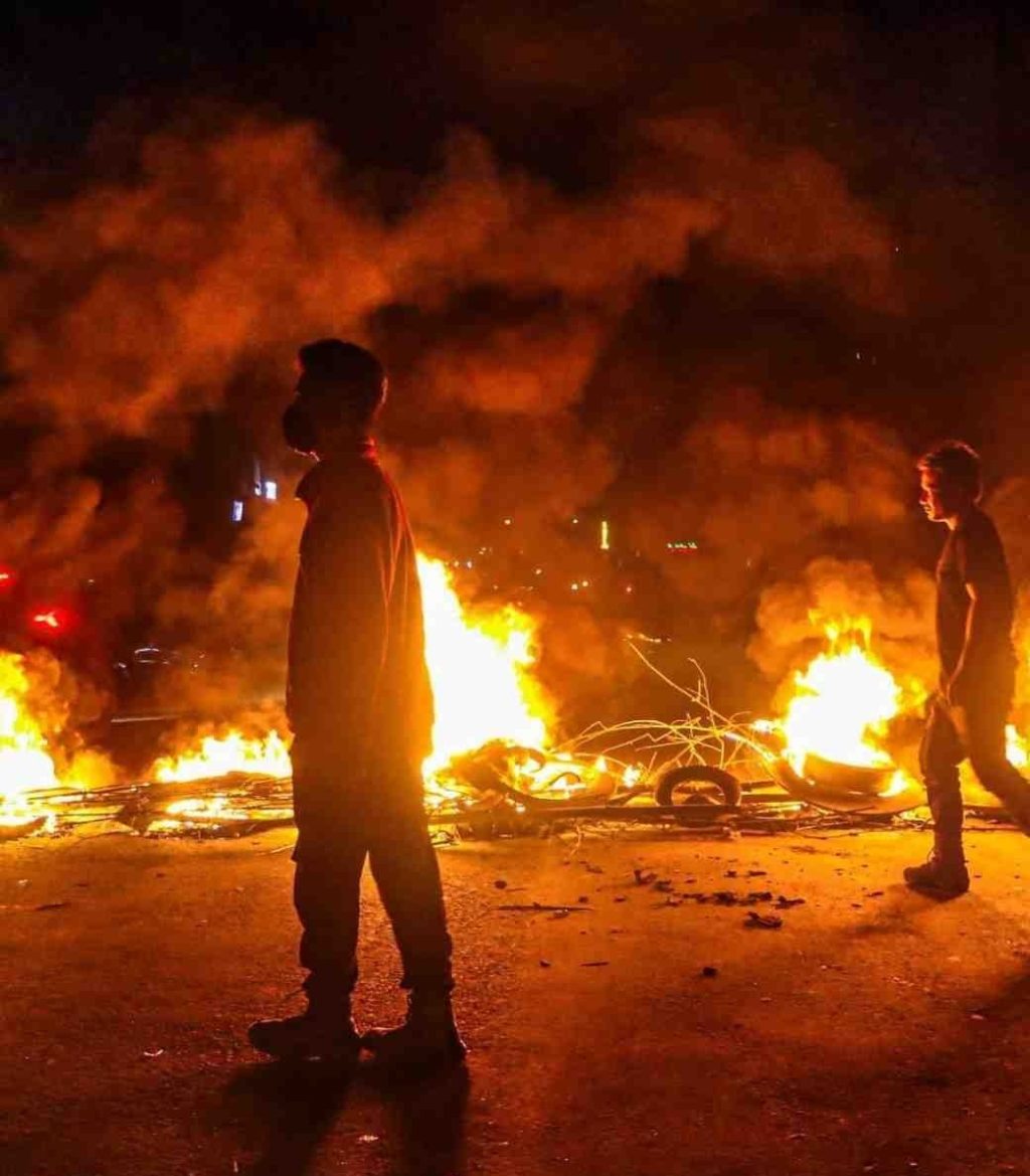 মণিপুৰৰ:বিষ্ণুপুৰ জিলাত হিংসাত্মক পৰিস্থিতি থিনুঙেই গাঁৱত উত্তেজনা