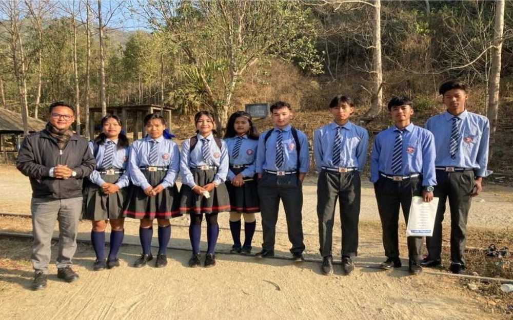 ডিমা হাসাওৰ দুৰ্গম গাঁৱৰ আঠজন ছাত্ৰ-ছাত্ৰীৰ ঐতিহাসিক সফলতা